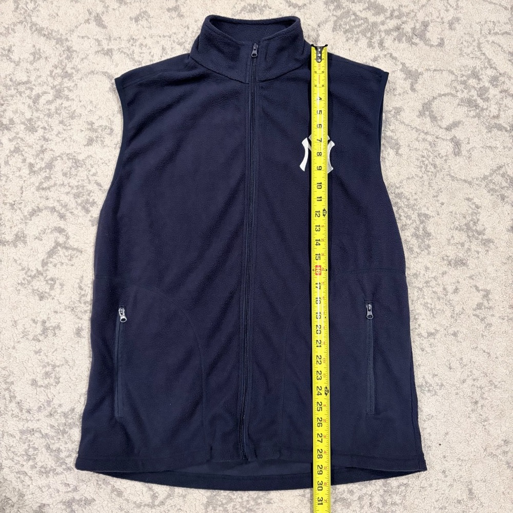 NY Yankees Navy Fleece Vest XL Full Zip Minimalist Streetwear Sportswear - Picture 8 of 11